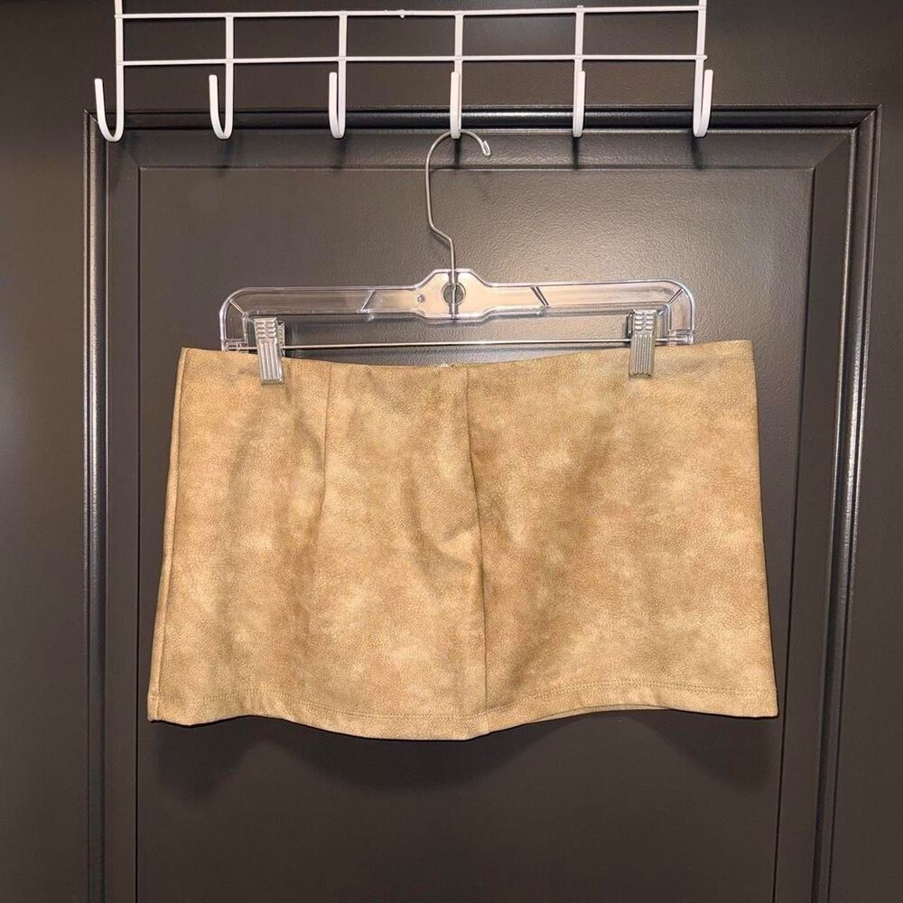 Women's Tan and Brown Skirt